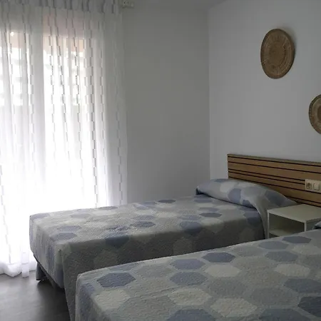 公寓 Apartamento En Planta Baja A 250m De La Playa - 3 Habitaciones, Terraza Y Parking Privado - Es-323-4 *